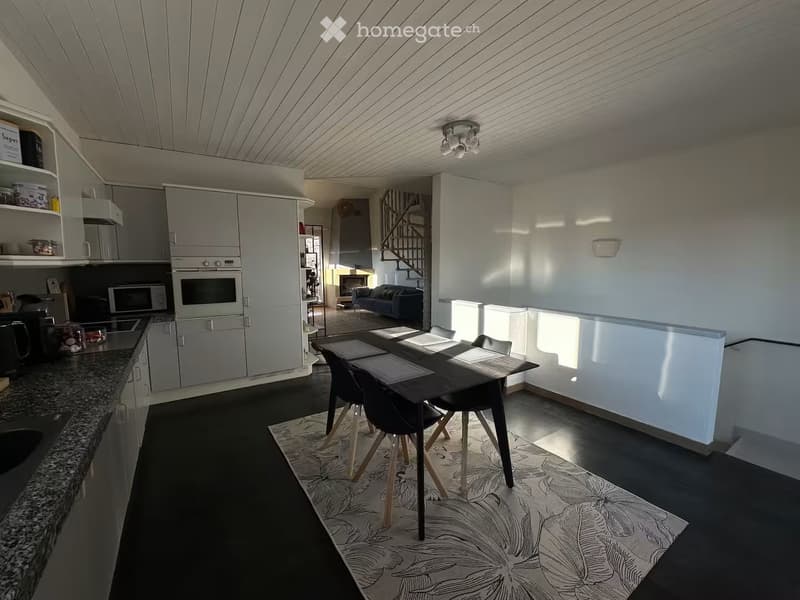 Fully Furnished Apartment for Monthly Rental (2)