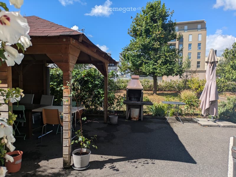 2,5 pièces rénové avec jardin à Delémont (2)