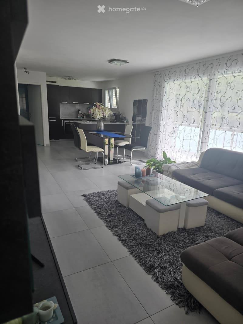 Appartement 4.5pces à louer à Collonges (1)