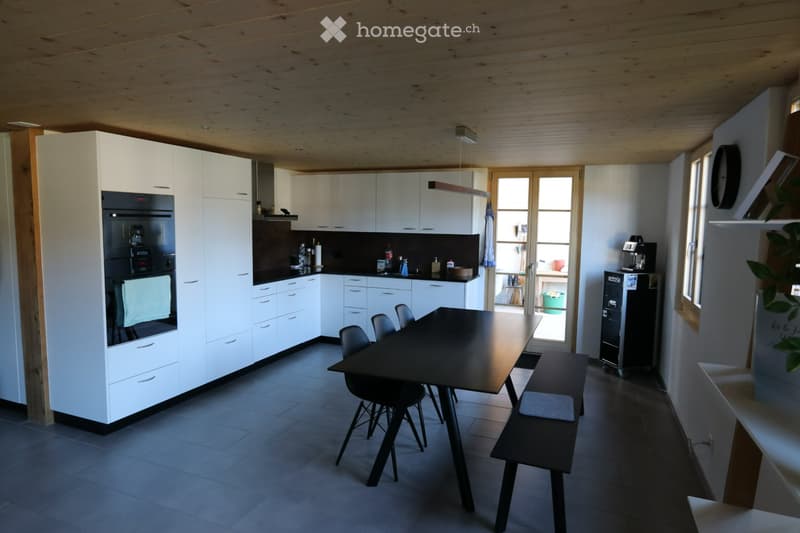 Moderne 3.5-Zimmerwohnung (Hochparterre) in ehem. Bauernhaus (1)