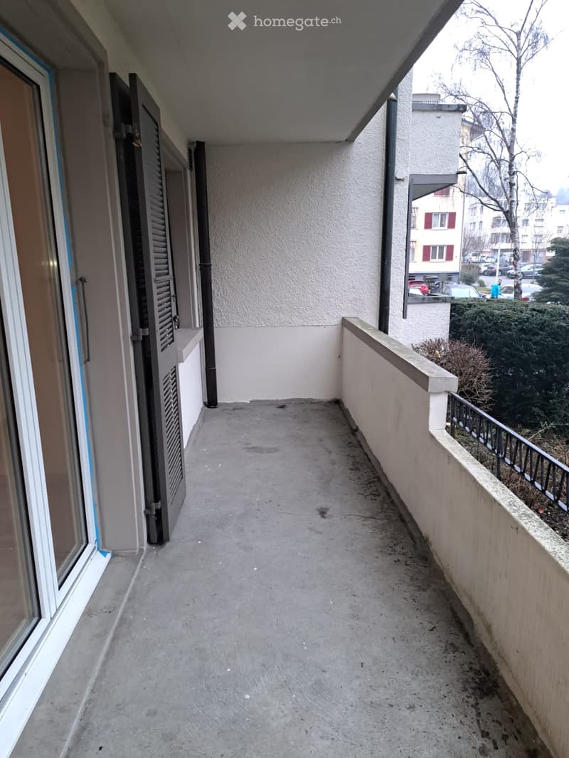 Sehr schöne Großzügiger Wohnung zu vermieten (4)