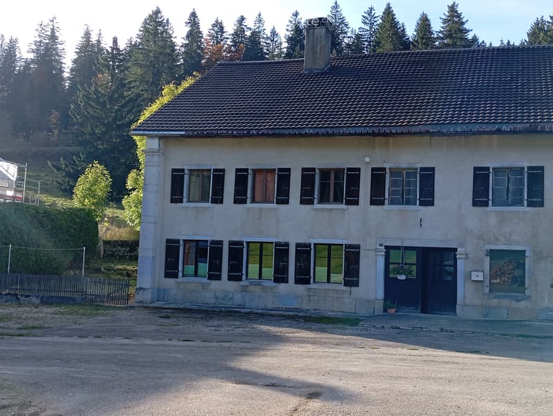 Appartement 5,5 pièces à La Corbatière à La Sagne (2)