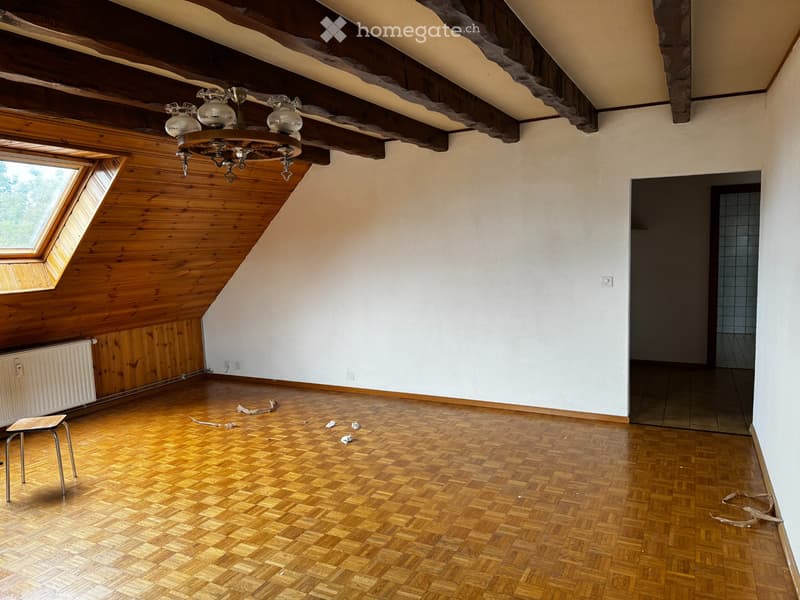 À louer à Poliez-Pittet  4,5 pièces avec cheminée et balcon (2)