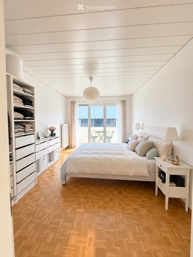 Spacieux 2.5 pièces lumineux avec balcon (5)