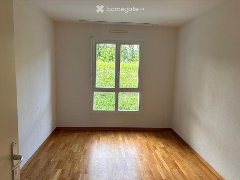 Appartement vue lac 4,5 pièce à 10min à pied du port (5)