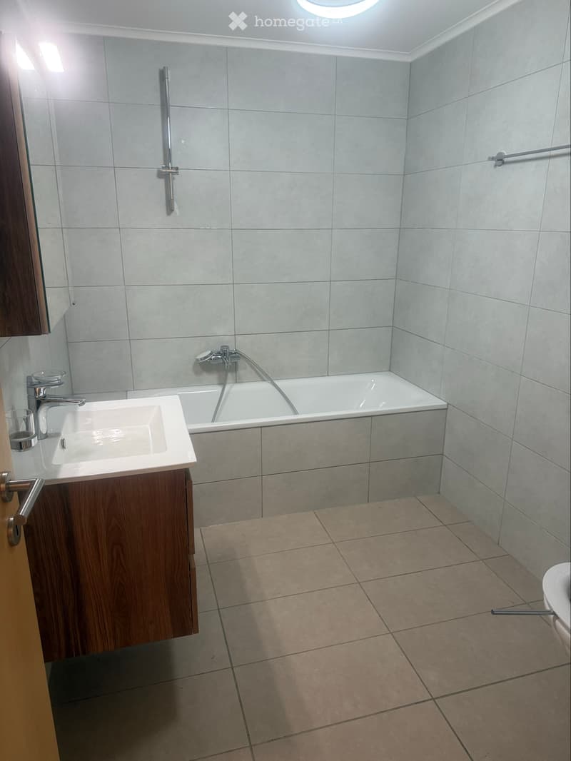 Bel appartement de 2,5 (3)