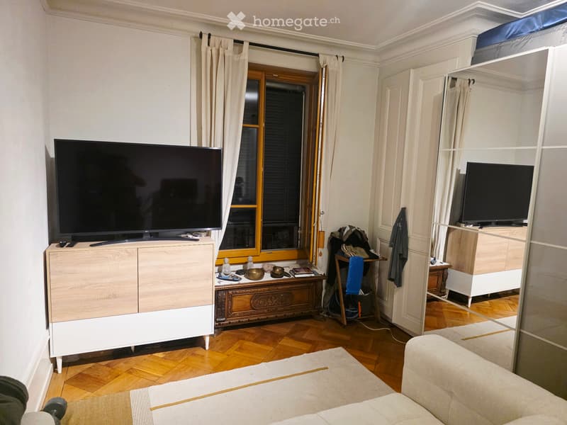 Chambre spacieuse dans appartement à Plainpalais (1)