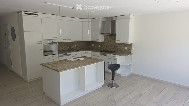 Appartement avec jardin et parking (meublé ou non meublé) (4)