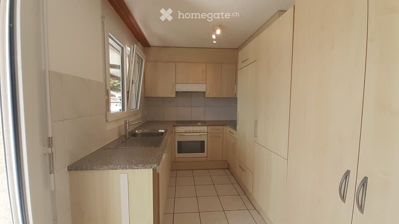 renovierte 4.5 Zimmerwohnung zu vermieten (3)