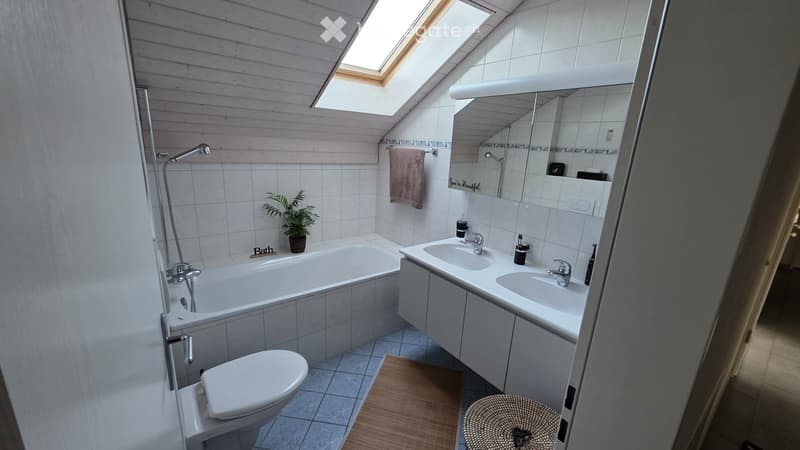 Wohnung mit Aussicht / Appartement avec belle vue (5)