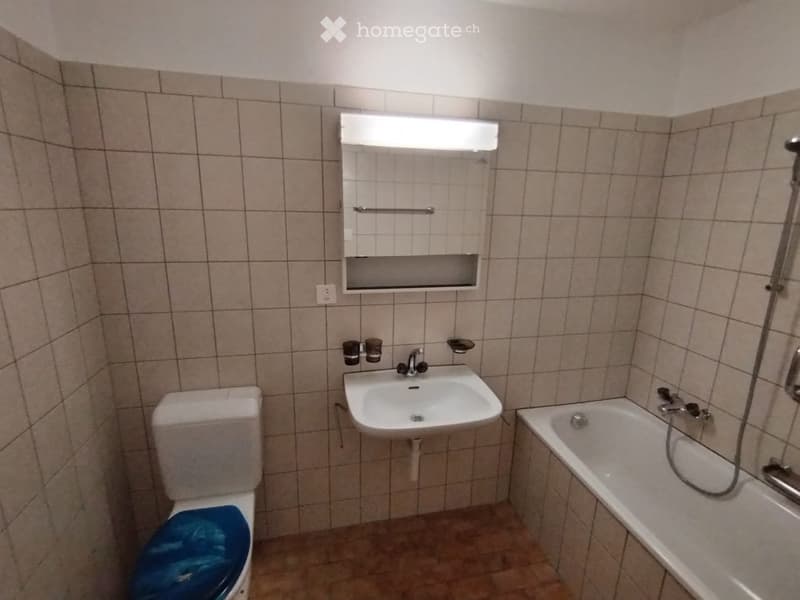 Wohnung zu vermieten (2)