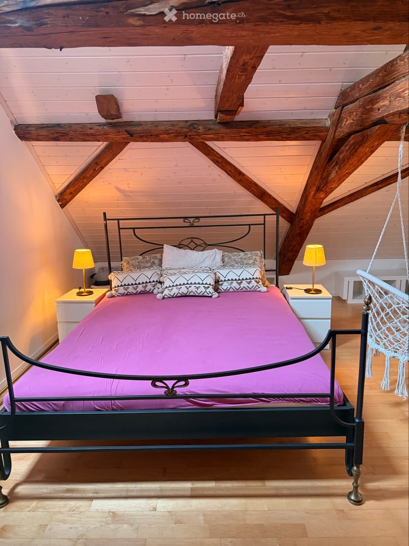 Grande chambre à louer en dessus de Vevey (1)