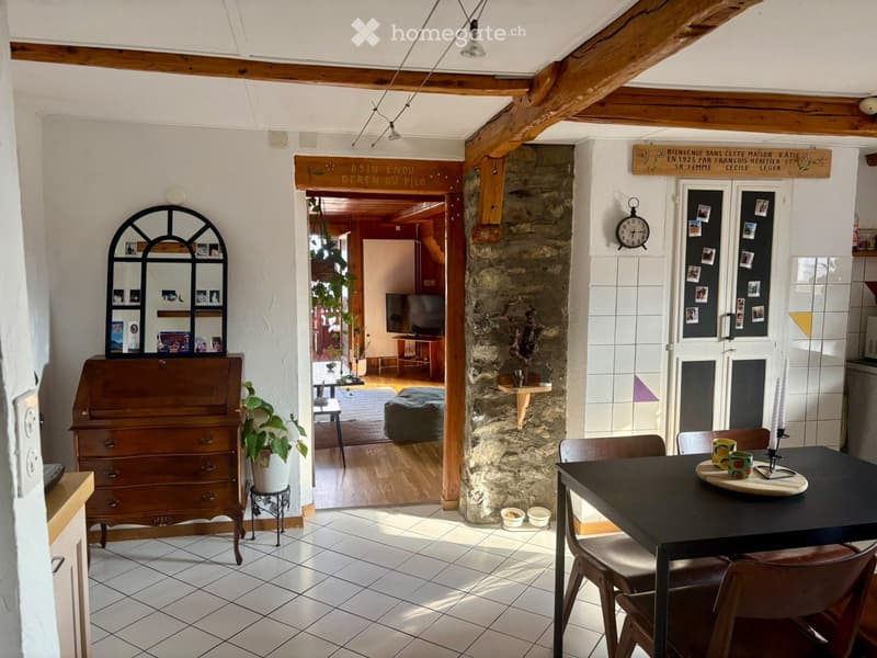 Charmant appartement duplex de 2,5 pièces/maison villageoise (13)