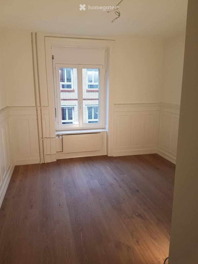 Helle und moderne 4.5 Zimmer-Wohnung im beliebten Kreis 4 (4)