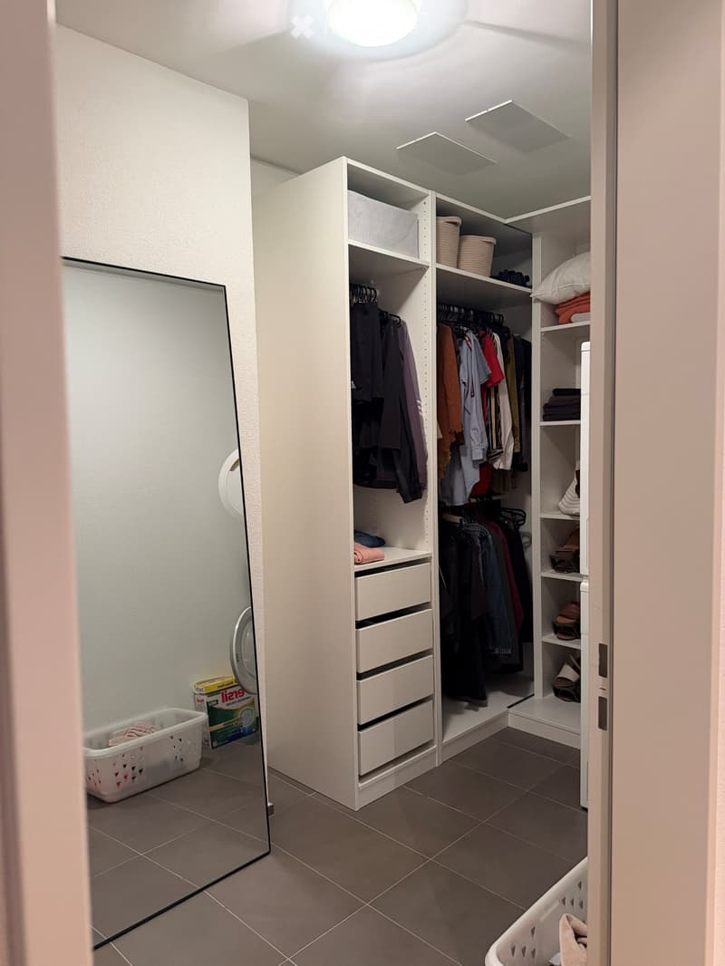 Möblierte 2.5-Zimmer-Wohnung in Zürich (3)