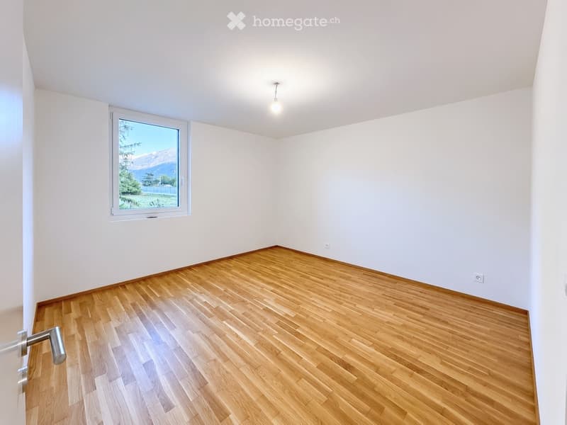 Appartement neuf et lumineux avec grand balcon (4)