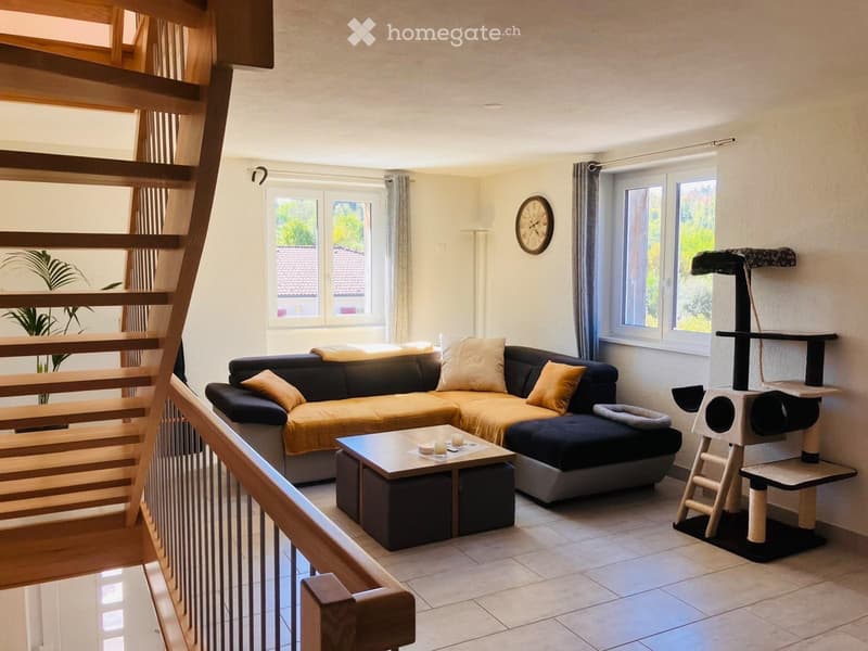 À LOUER  Appartement dans une maison jumelée à Coeuve (2)