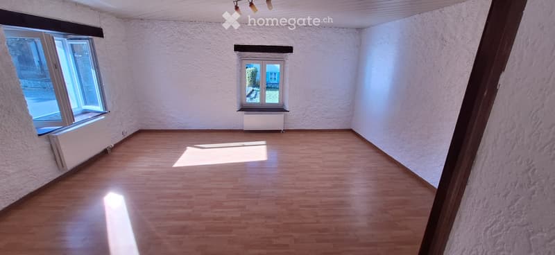Courtedoux à louer / duplex de 7,5 pièces (216 m²) (4)