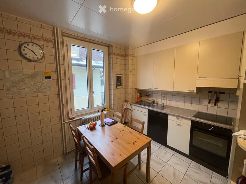 Lumineuse chambre colocation quartier valency (4)