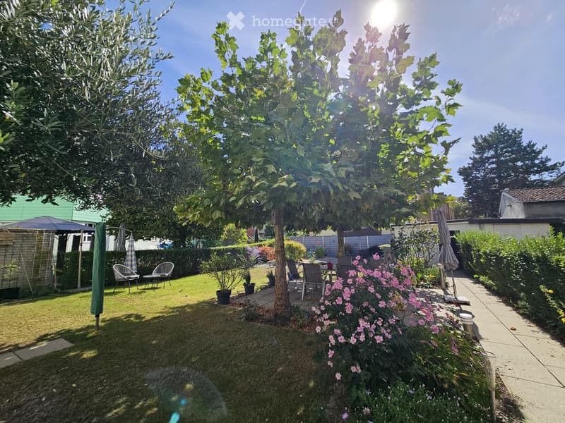 CHARMANT APPARTEMENT FAMILIAL AVEC JARDIN - PROCHE DU CENTRE (4)