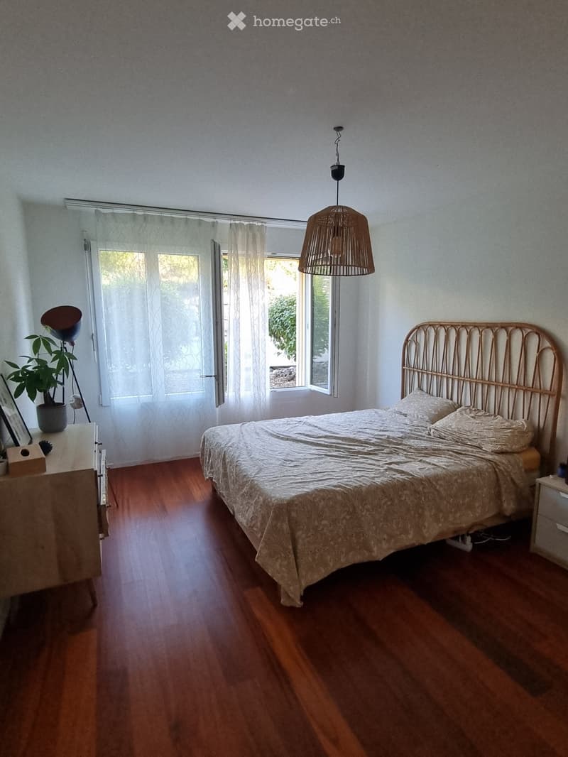 Bel appartement de 4,5 pièces avec terrasse et jardin (7)