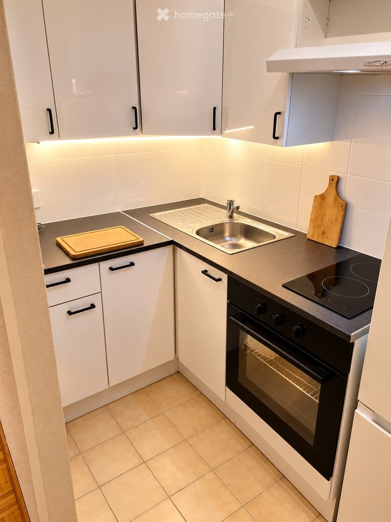 JOLI DEUX PIECES MEUBLE NEUCHÂTEL (4)