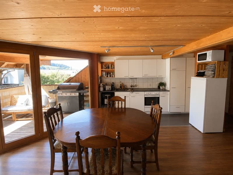 4.5-Zimmer-Wohnung mit Balkon und viel Charme zu vermieten (1)