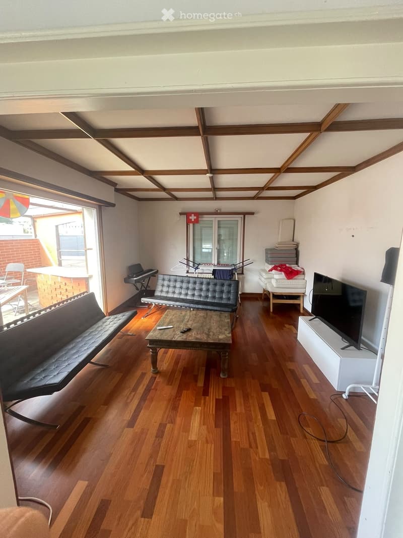 Room for Rent in Renens - Available October (3)