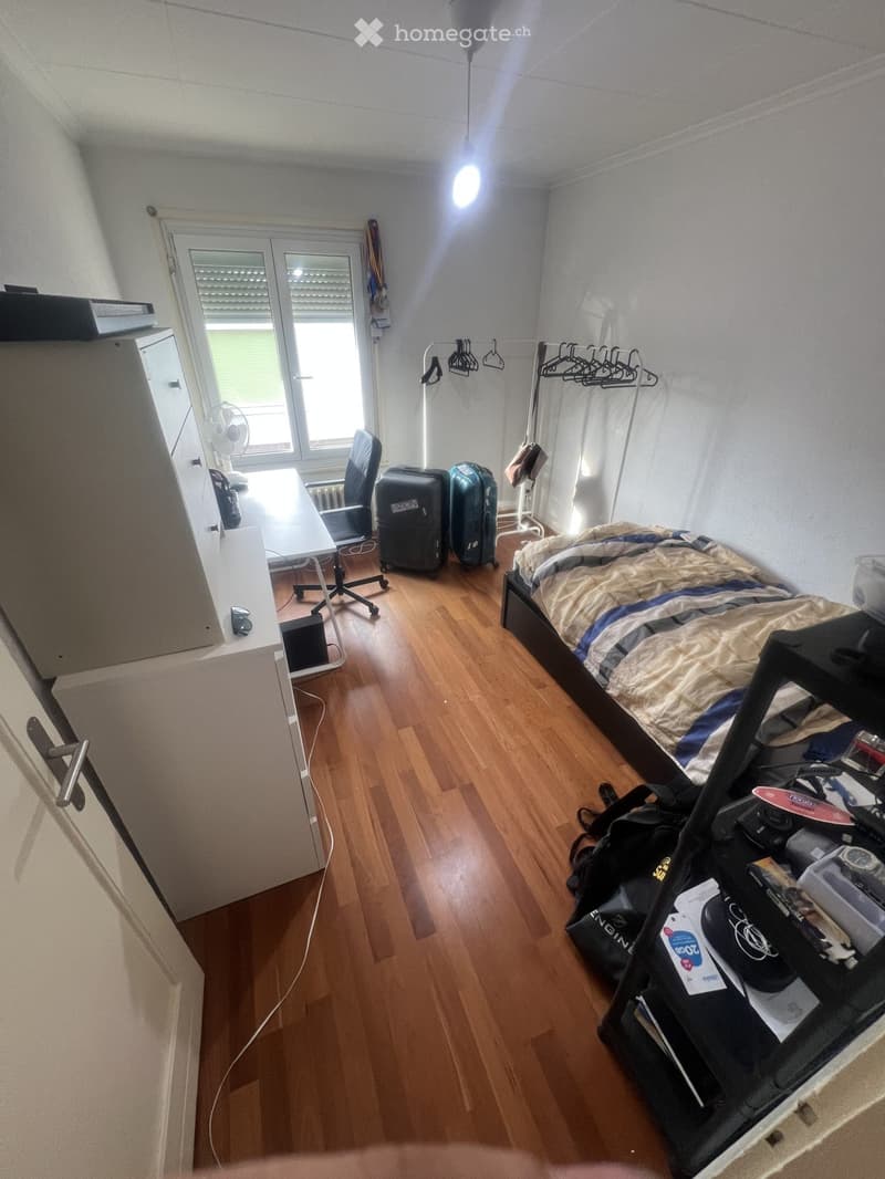 Room for Rent in Renens - Available October (5)