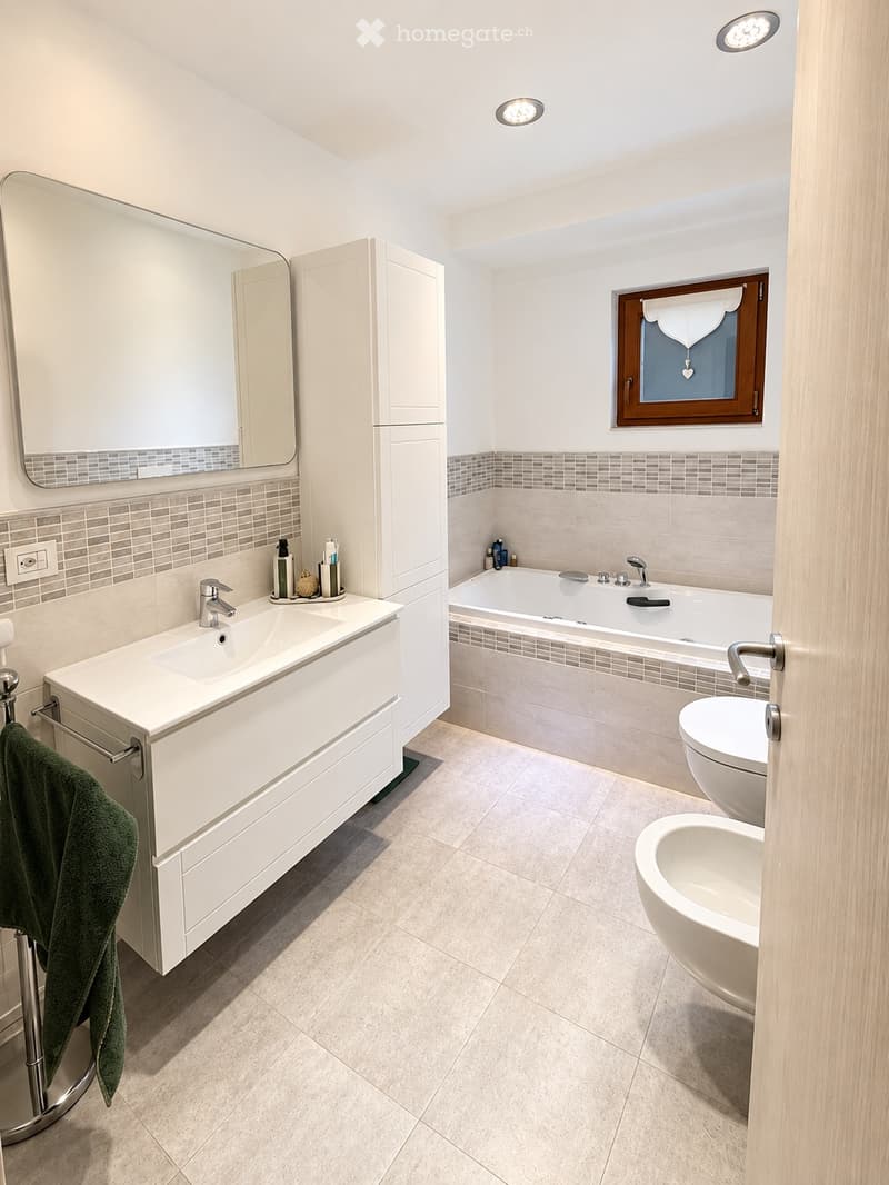 3,5 duplex 110 m² vista lago, terrazzo e 2 posteggi inclusi (5)