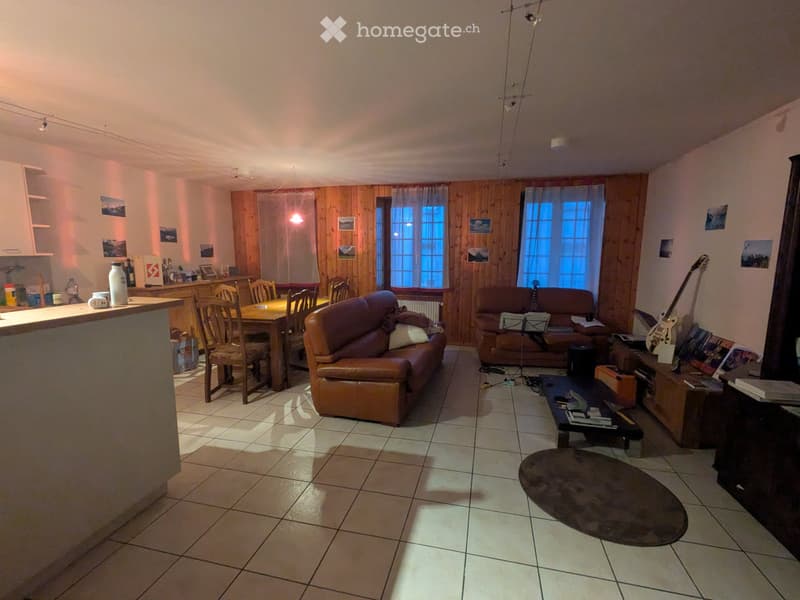 Location appartement 2,5 pièces Centre ville Martigny (1)