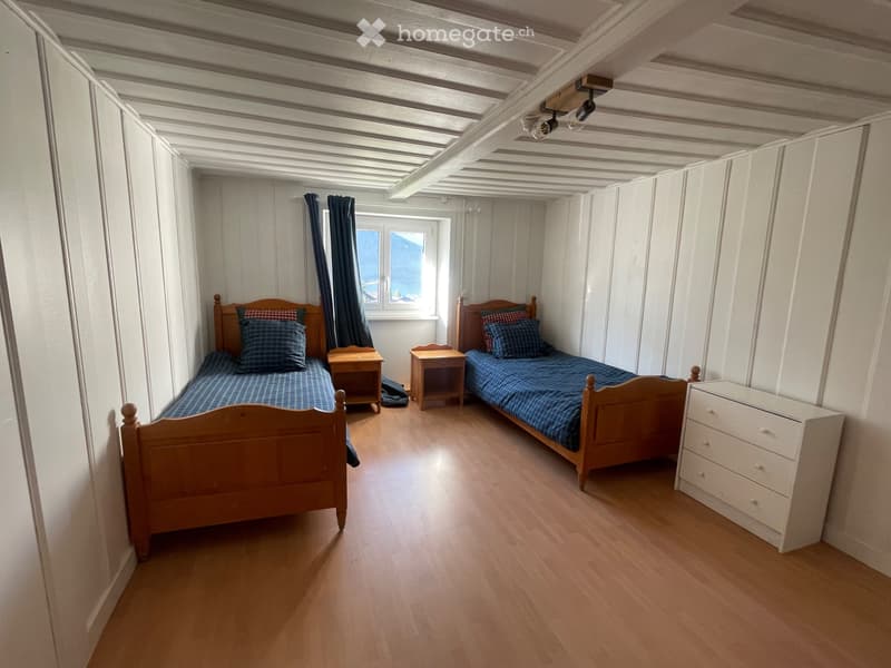 Chalet alpin au charme rustique, situé au coeur Vollèges (3)