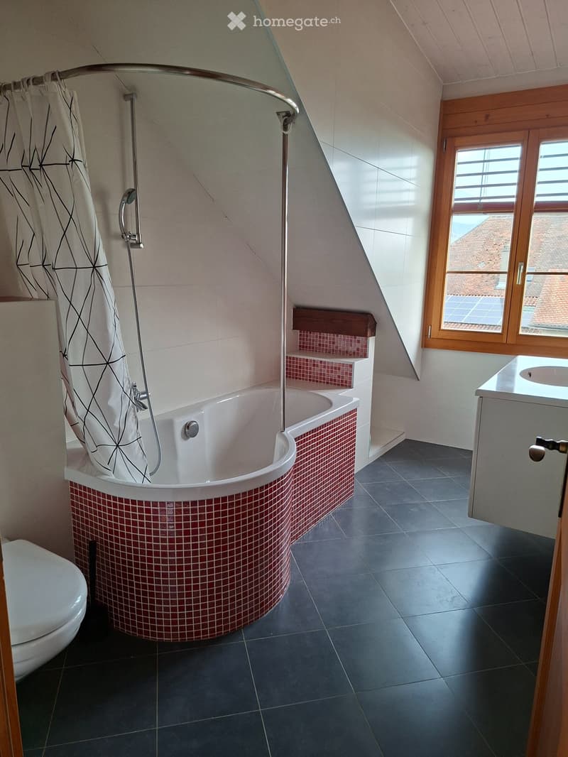 Apparemment 5.5 pces à Champagne (8 km d'Yverdon) (3)