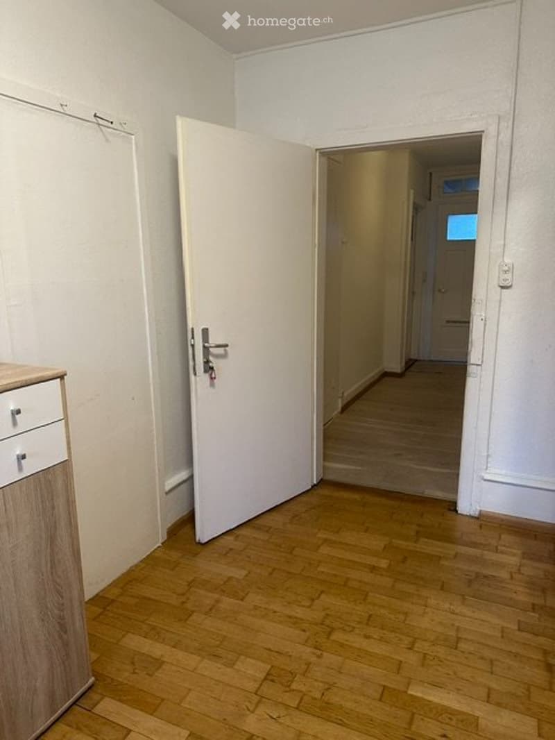 Möbliertes WG Zimmer Basel Stadt (4)