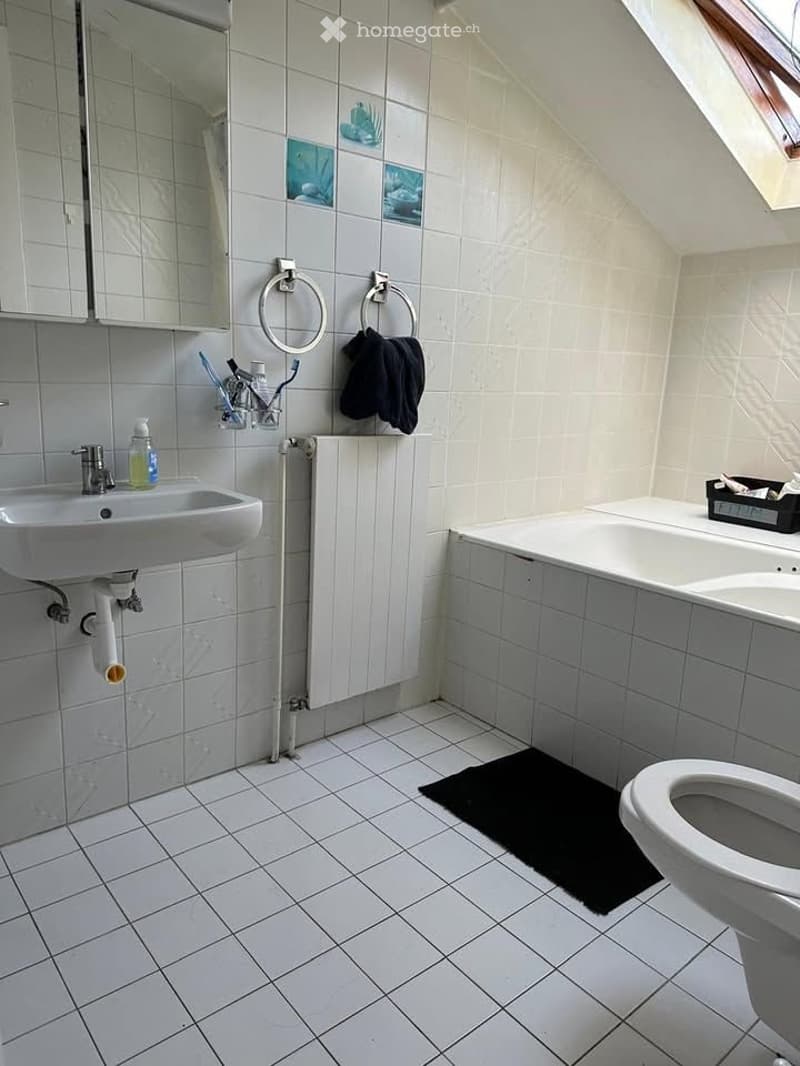 Chambre d'étudiant en colocation (5)