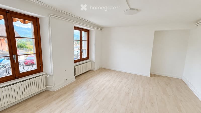 Appartement de 4 pièces à proximité de toutes les commodités (3)
