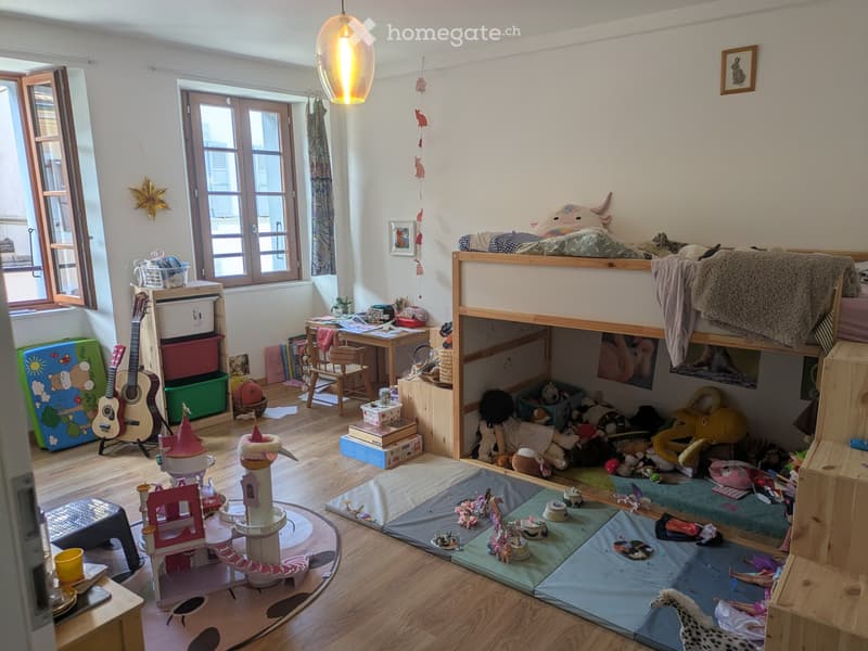 Bel appartement lumineux au coeur de Villeneuve (2)
