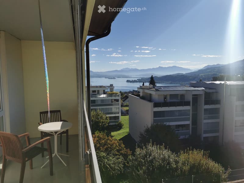 Obergeschoss mit einzigartigem Seeblick (1)