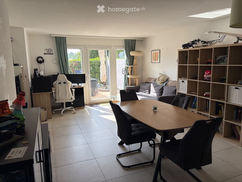 Appartement de 3,5 pièces avec terrasse à Vich (2)