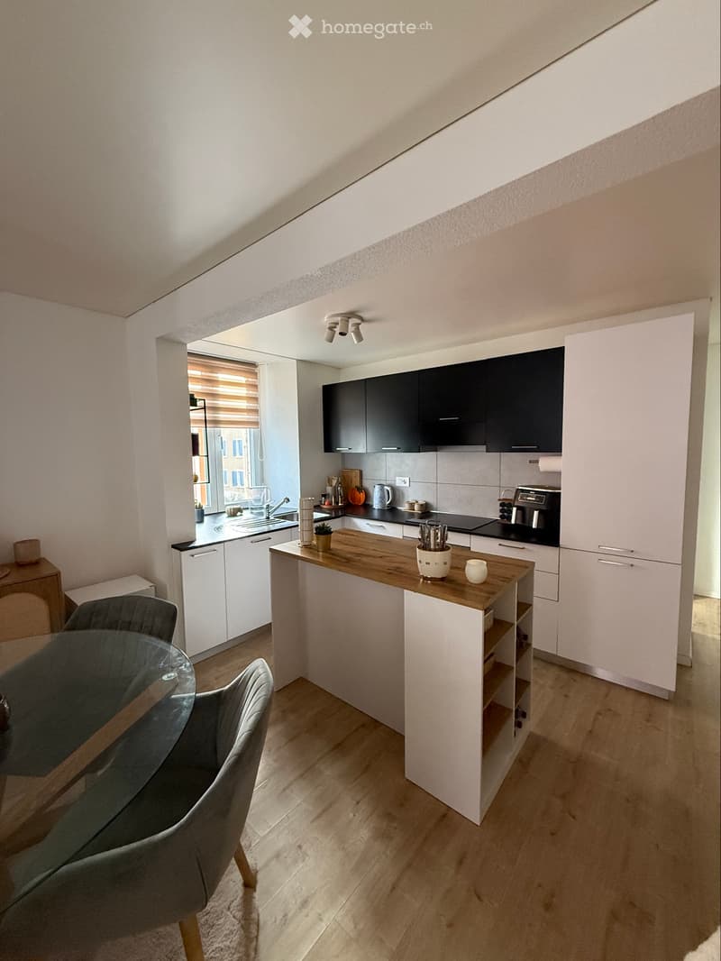 Appartement 3,5 pièces à La Chaux-de-Fonds Avec Garage (2)