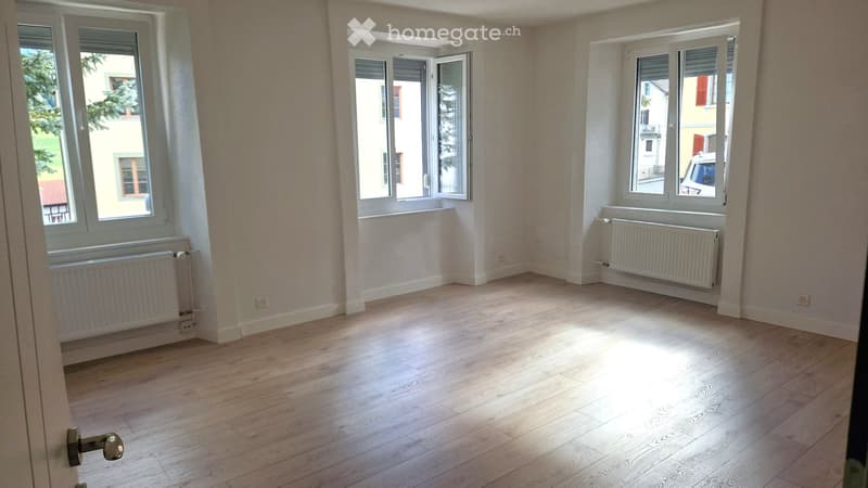 Tramelan - Superbe appartement 3.5 pces entièrement rénové (1)