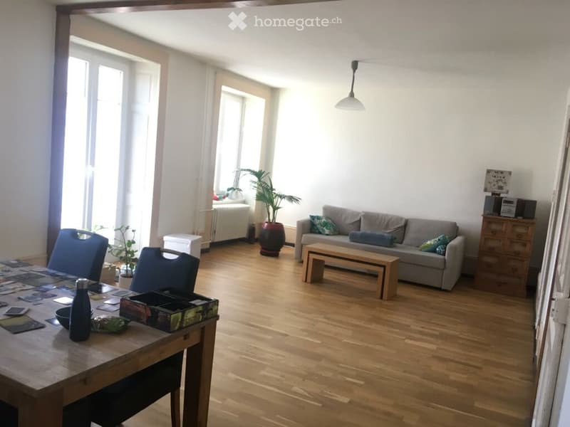 2-Zimmer-Wohnung (50 m²) mit Balkon & Parkplatz Sursee (2)