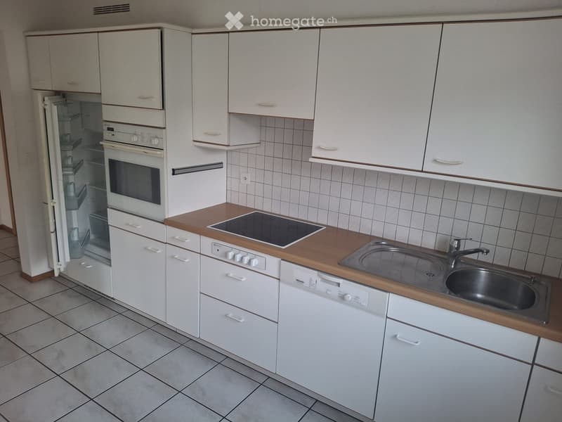 Lumineux et spacieux 3.5 pièces de 81 m² à Avenches (3)