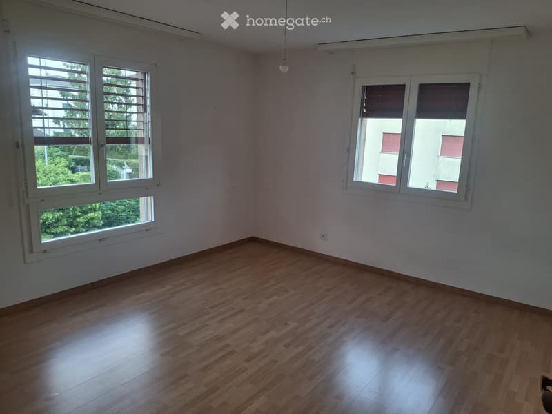 Lumineux et spacieux 3.5 pièces de 81 m² à Avenches (5)
