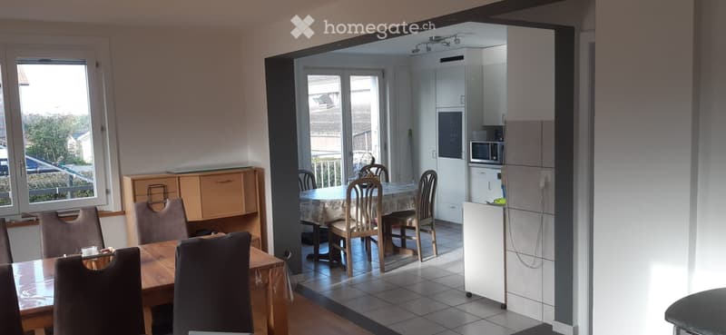 5,5 pièces au 1er étage d'une maison individuelle (2)
