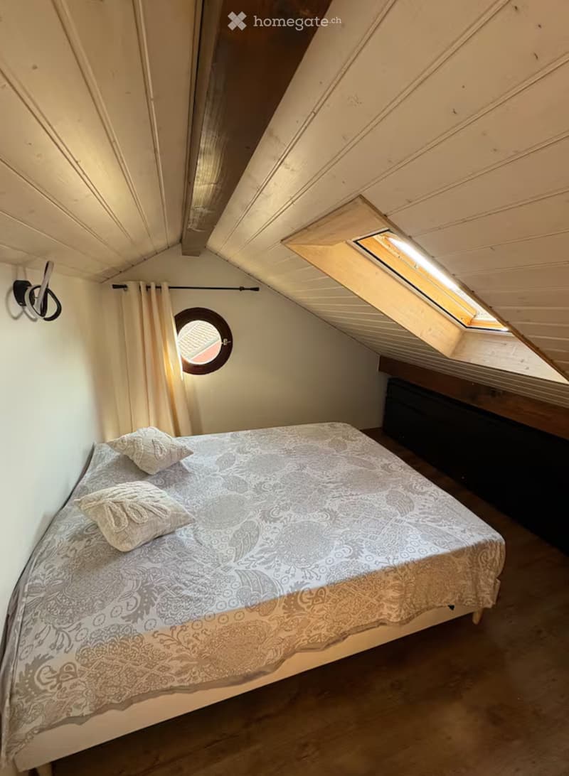 Haut de Maison 2.5P meublé (3)
