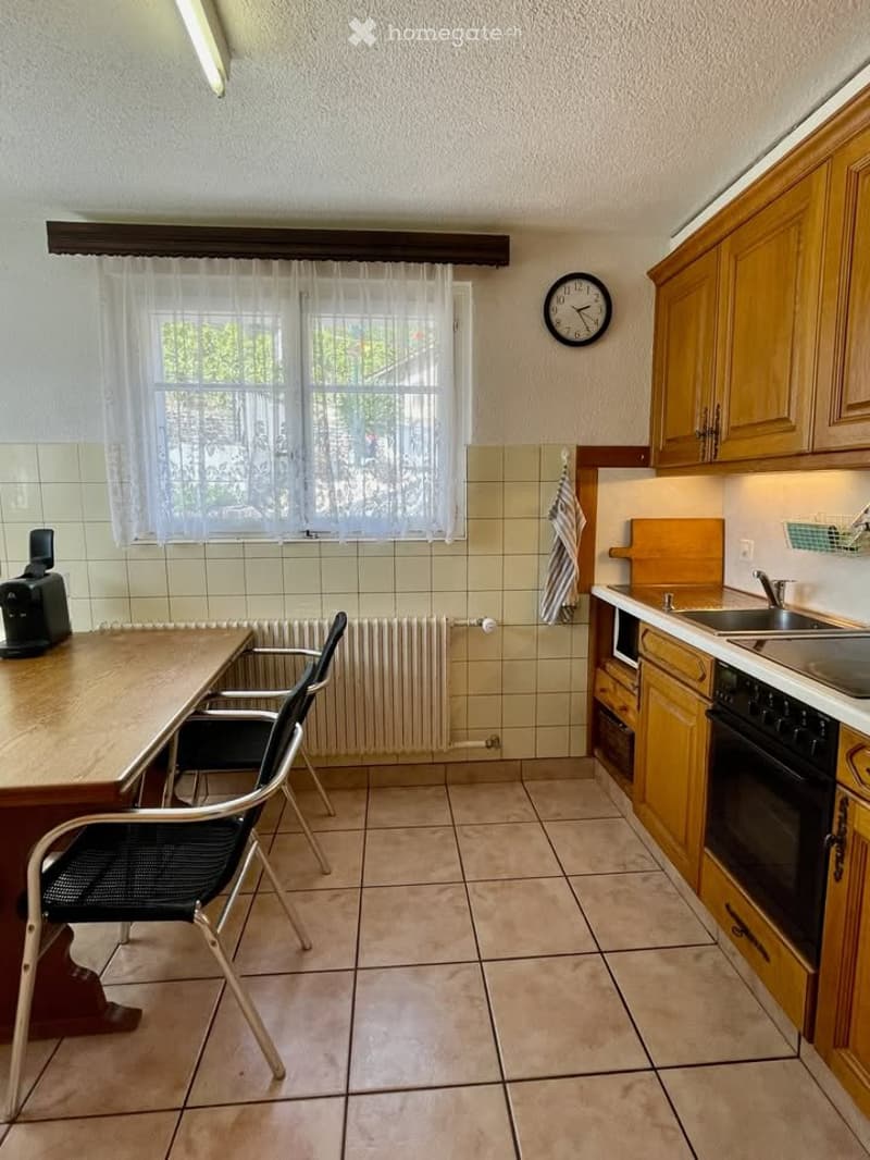 Appartement à louer de 3 chambres et 1 salle de bain (2)