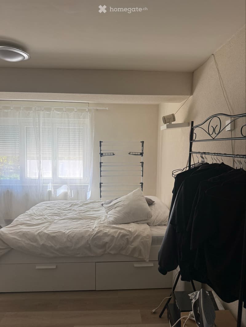 STUDIO À LOUER À CHESEAUX CHF 1000. CHARGES COMPRISES (3)