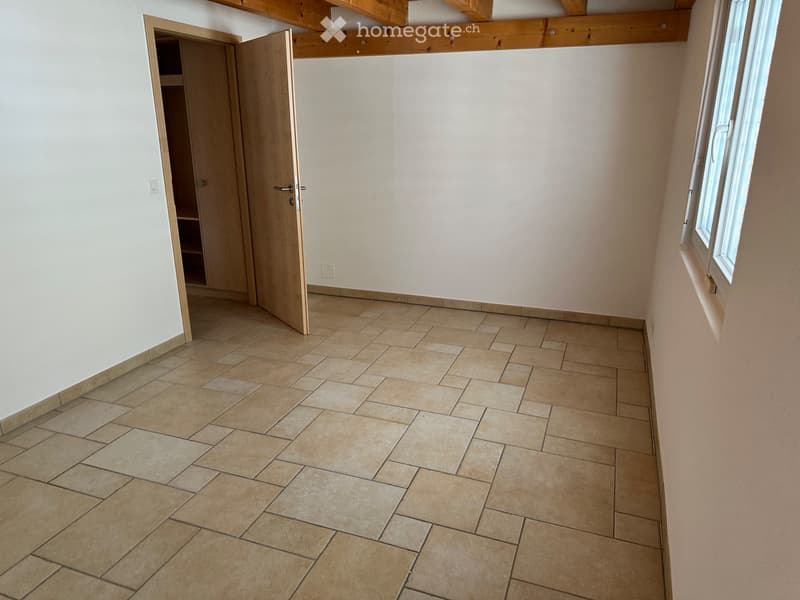 Villa mitoyenne 4,5 p. avec grand jardin à louer à Evionnaz (4)