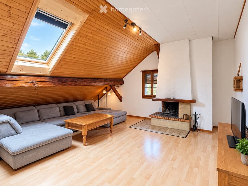 Appartement mansardé 3 pièces env. 90 m² Ropraz (5)